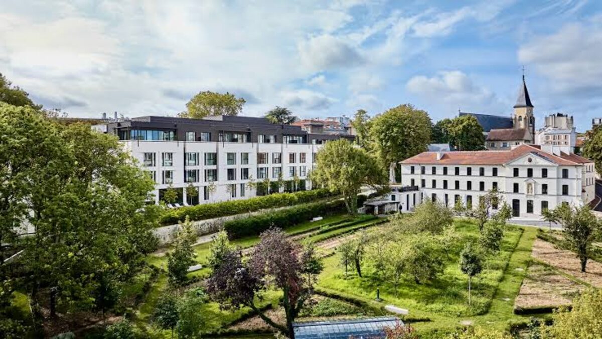 Domaine Reine Margot, Issy-les-Moulineaux